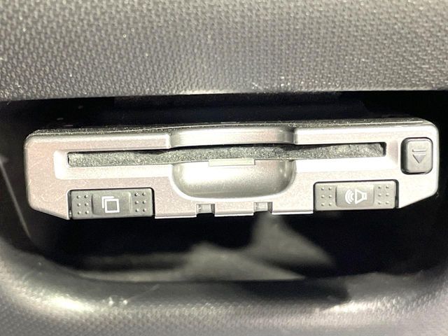 DAIHATSU MOVE CUSTOM 2013 Image 31