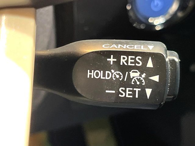 TOYOTA PRIUS 2016 Image 31