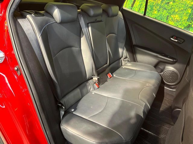 TOYOTA PRIUS 2016 Image 31