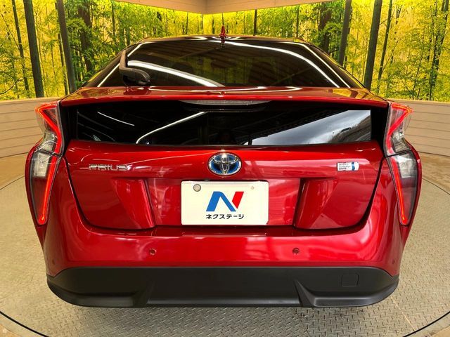 TOYOTA PRIUS 2016 Image 31