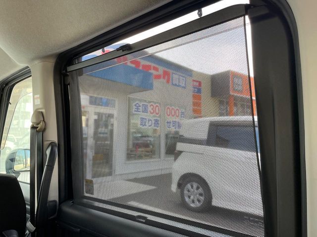 TOYOTA ROOMY 2019 Image 31