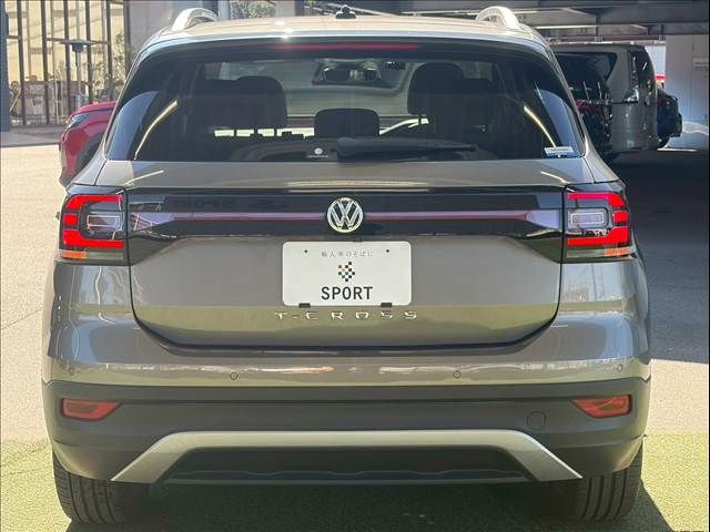 VOLKSWAGEN T-CROSS 2020 Image 31