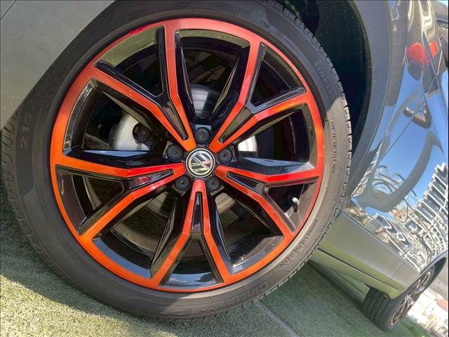 VOLKSWAGEN T-CROSS 2020 Image 31