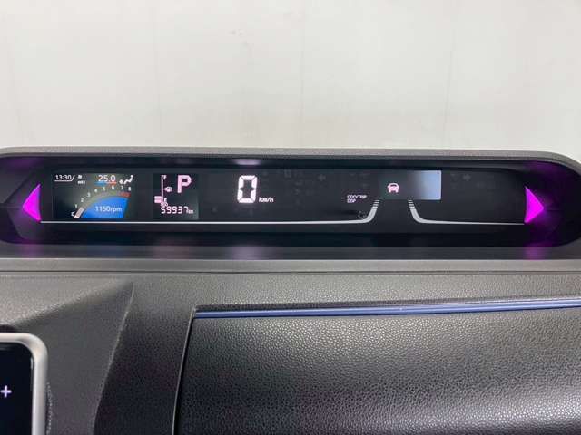 DAIHATSU TANTO CUSTOM 2021 Image 31