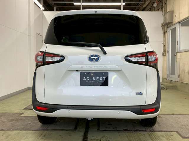 TOYOTA SIENTA HYBRID 2022 Image 31