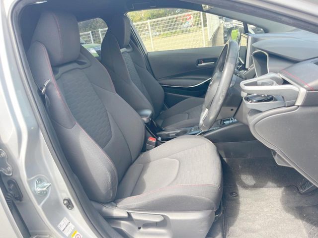 TOYOTA COROLLA SPORT HYBRID 2019 Image 31