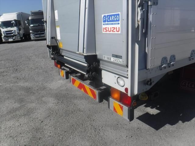 ISUZU FORWARD 2018 Image 31