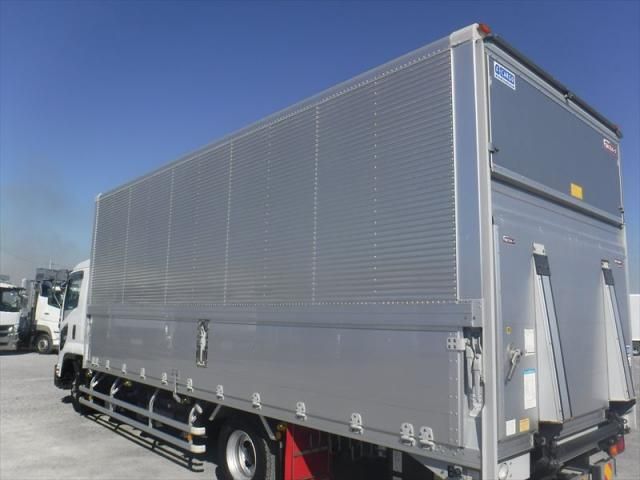 ISUZU FORWARD 2018 Image 31