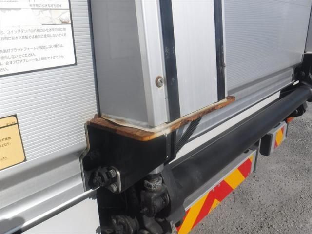 ISUZU FORWARD 2018 Image 31