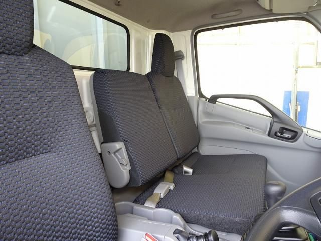 HINO DUTRO 2025 Image 31