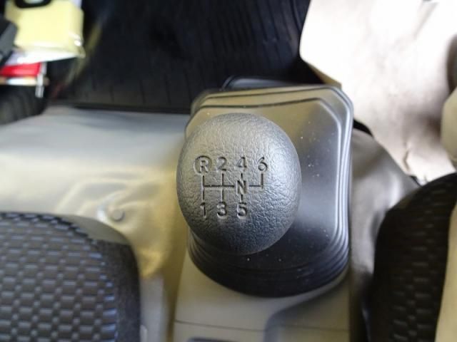 HINO DUTRO 2025 Image 31