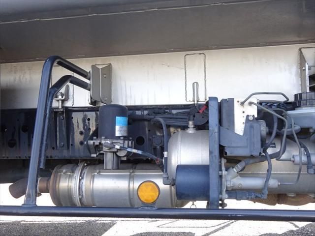 HINO RANGER 2013 Image 31