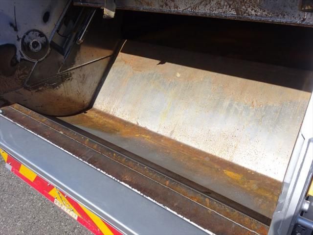 HINO RANGER 2013 Image 31