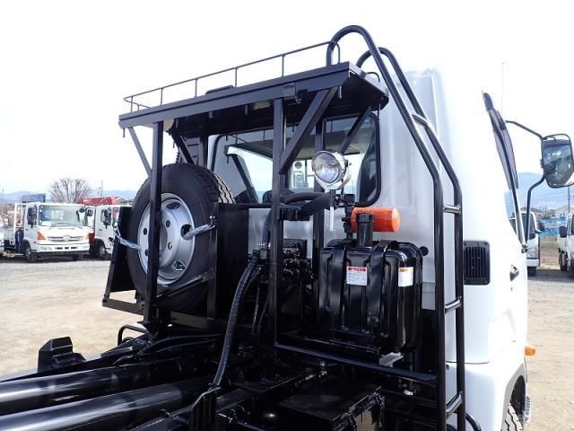 MITSUBISHI FUSOU FIGHTER 2025 Image 31