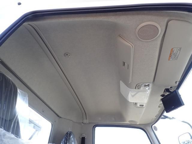 MITSUBISHI FUSOU FIGHTER 2025 Image 31