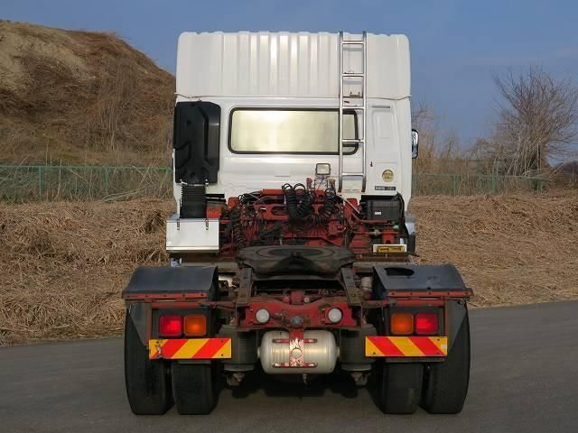 NISSAN DIESEL QUON 2016 Image 31