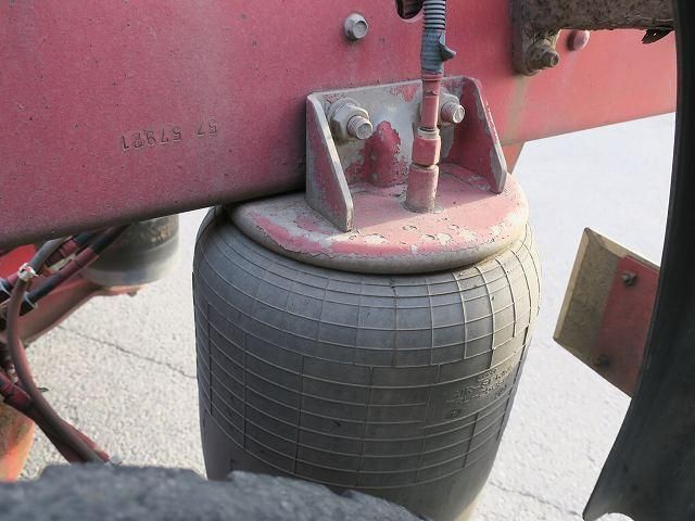 NISSAN DIESEL QUON 2016 Image 31