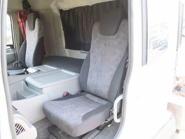 NISSAN DIESEL QUON 2016 Image 31