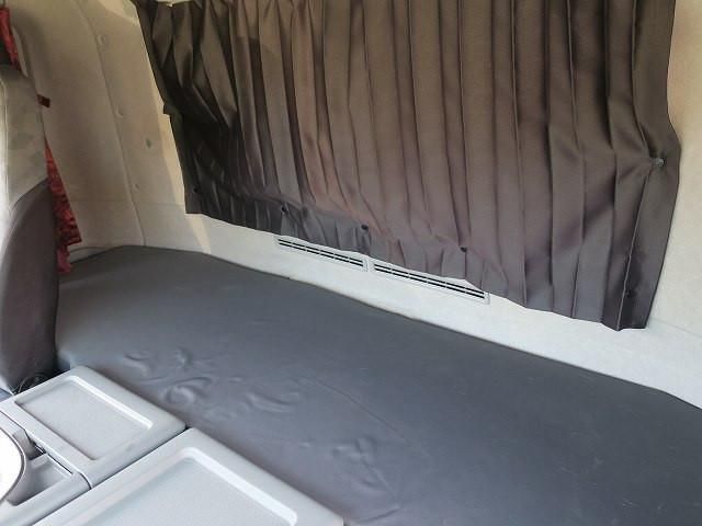 NISSAN DIESEL QUON 2016 Image 31