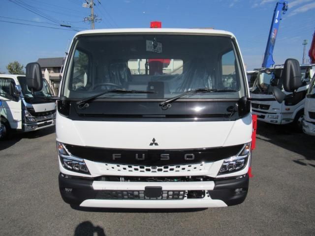 MITSUBISHI CANTER 2025 Image 31