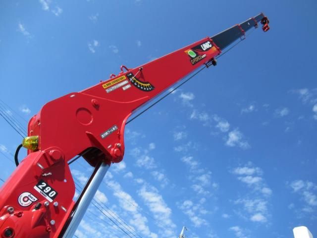 MITSUBISHI CANTER 2025 Image 31