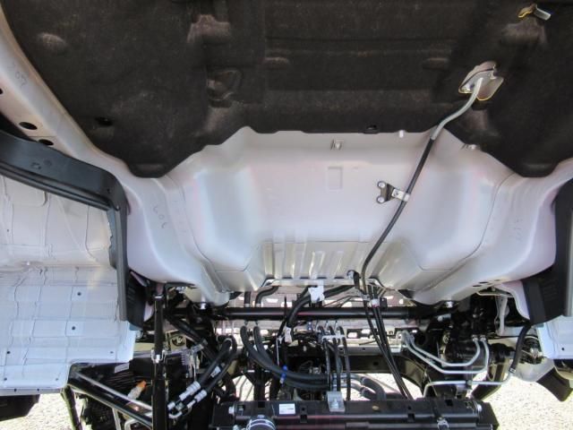 MITSUBISHI CANTER 2025 Image 31