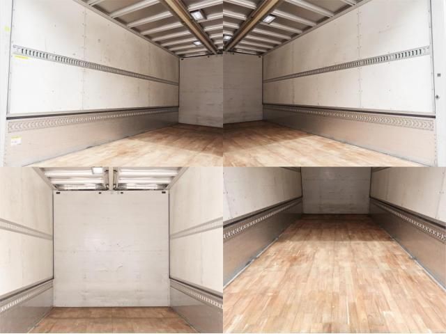 MITSUBISHI FUSOU FIGHTER 2014 Image 31