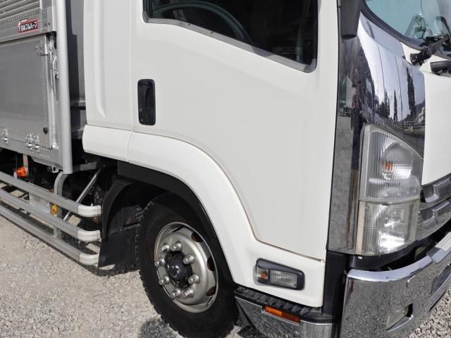 ISUZU FORWARD 2012 Image 31