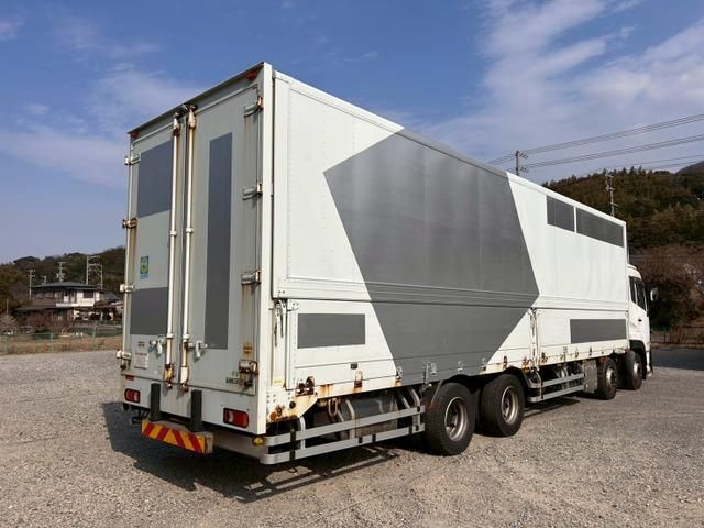 NISSAN DIESEL QUON 2017 Image 31