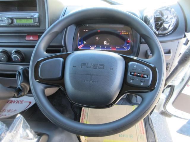 MITSUBISHI CANTER 2025 Image 31