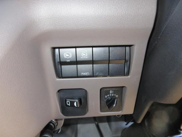 MITSUBISHI CANTER 2025 Image 31