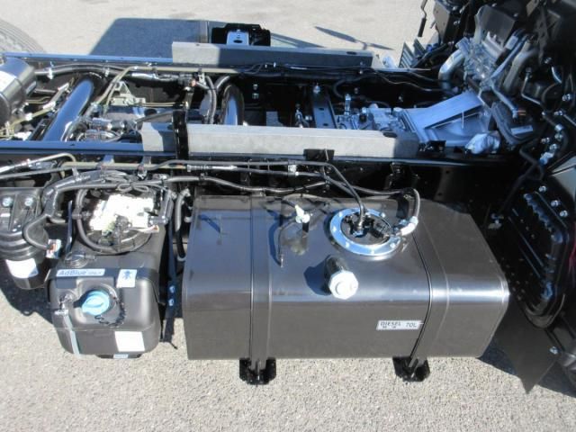 MITSUBISHI CANTER 2025 Image 31