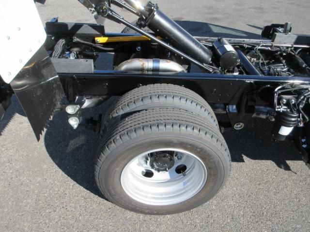 MITSUBISHI CANTER 2025 Image 31