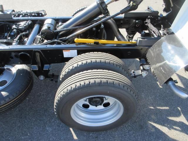 MITSUBISHI CANTER 2025 Image 31