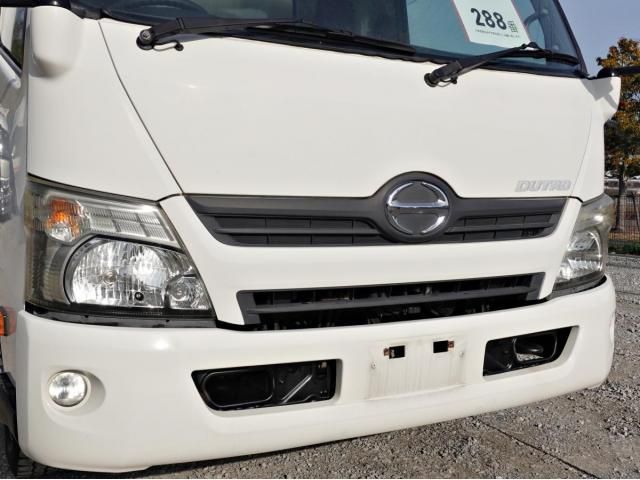 HINO DUTRO 2011 Image 31