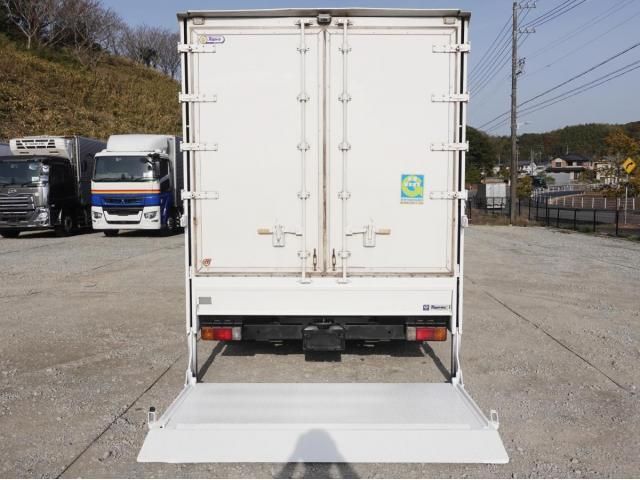 HINO DUTRO 2011 Image 31