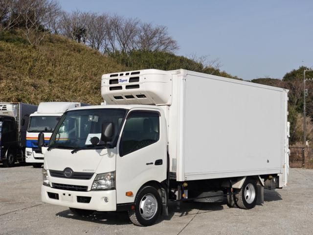 HINO DUTRO 2011 Image 31
