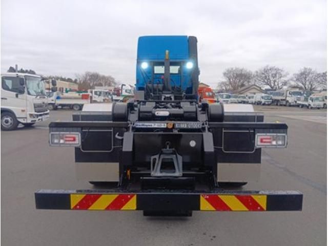 HINO PROFIA 2019 Image 31