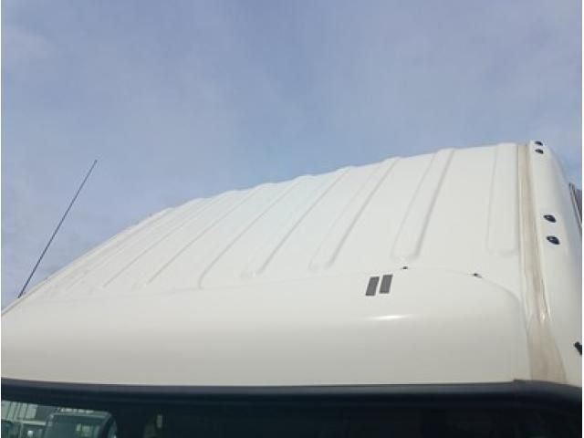 HINO DUTRO 2020 Image 31