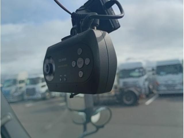 HINO DUTRO 2020 Image 31