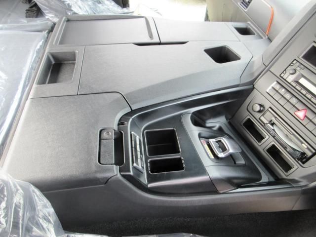 MITSUBISHI FUSOU SUPER GREAT 2025 Image 31