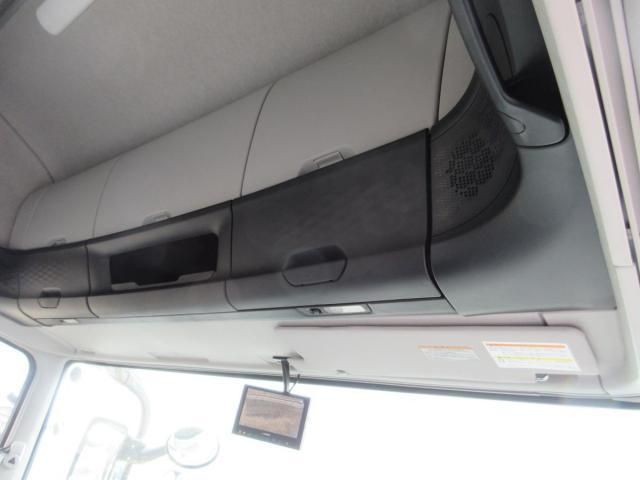 MITSUBISHI FUSOU SUPER GREAT 2025 Image 31