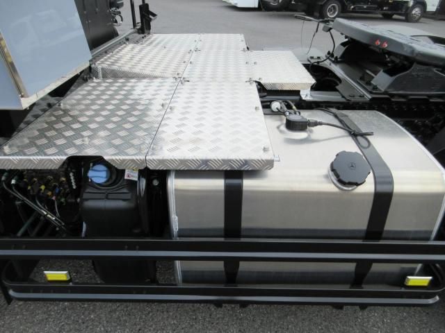 MITSUBISHI FUSOU SUPER GREAT 2025 Image 31