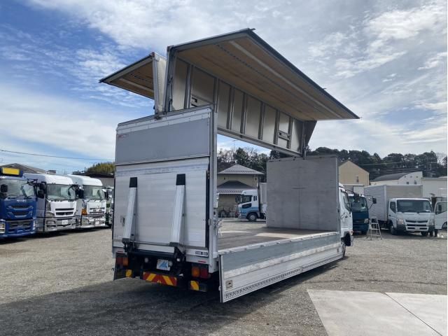 MITSUBISHI FUSOU FIGHTER 2017 Image 31