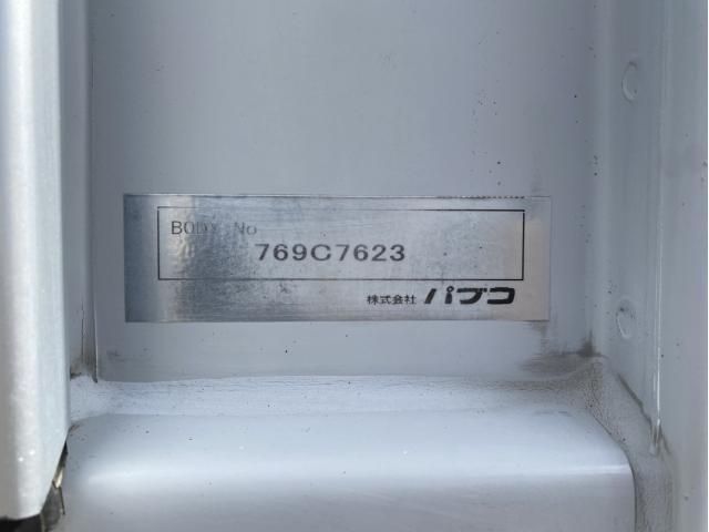 MITSUBISHI FUSOU FIGHTER 2017 Image 31