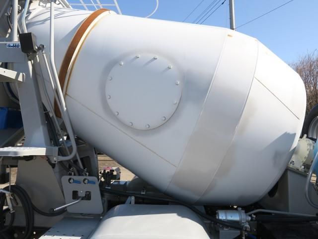 MITSUBISHI FUSOU FIGHTER 2025 Image 31