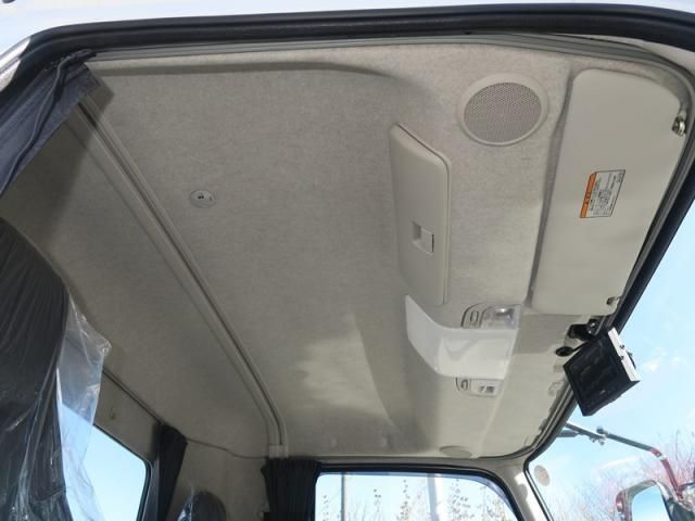 MITSUBISHI FUSOU FIGHTER 2025 Image 31