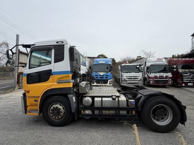 NISSAN DIESEL QUON 2017 Image 31