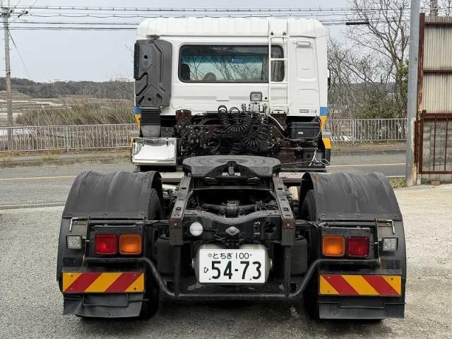 NISSAN DIESEL QUON 2017 Image 31