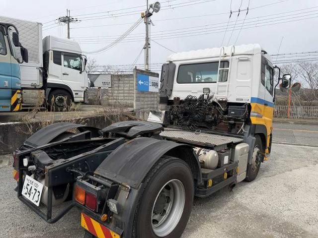 NISSAN DIESEL QUON 2017 Image 31